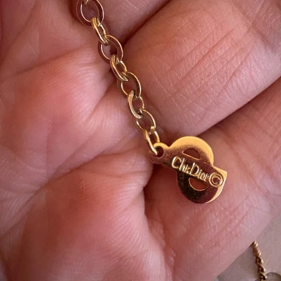 Dior Golden Jewelry Set - Picture 4 of 5